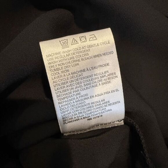 NWT Halston Long Sheer Tunic Top Black Side Slits Button Front Size Medium - Picture 8 of 12